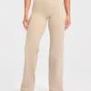 Form Flared-Leggings