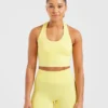 Onmisbare halternek crop top