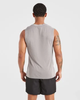 Attain naadloos vest