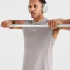 Attain naadloos vest