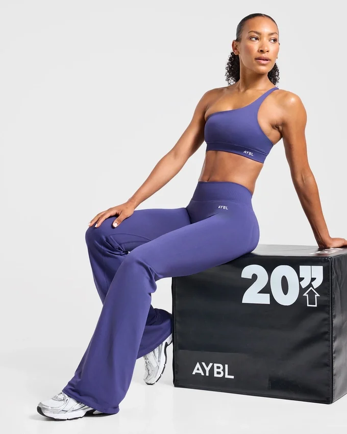 Enhance naadloze flared-Leggings