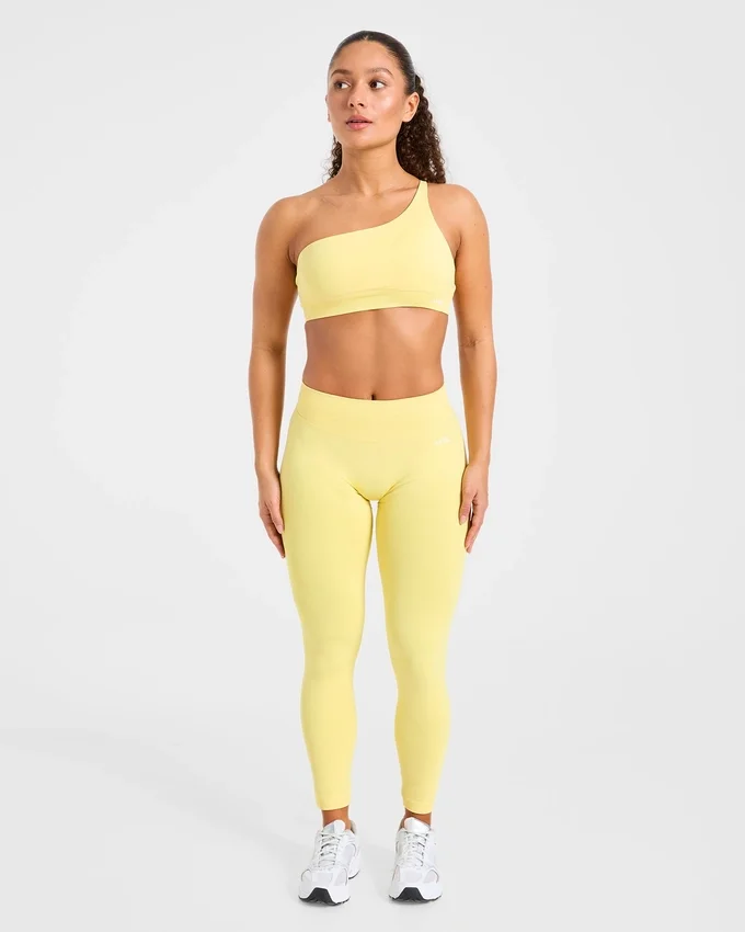 Enhance naadloze sportbeha met één schouderband