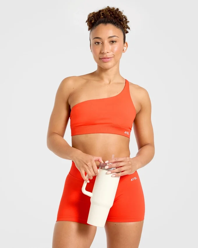 Enhance naadloze sportbeha met één schouderband