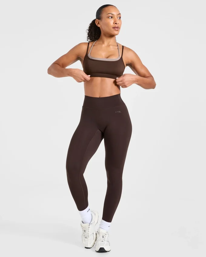Essential dubbellaagse sportbeha