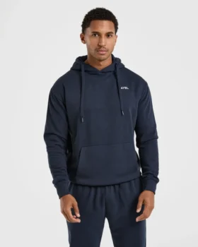 Essential lichtgewicht hoodie