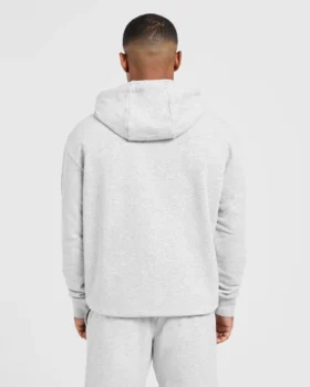 Essential lichtgewicht hoodie