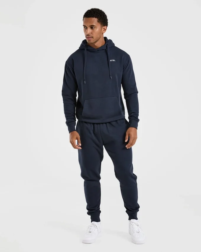 Essential lichtgewicht hoodie