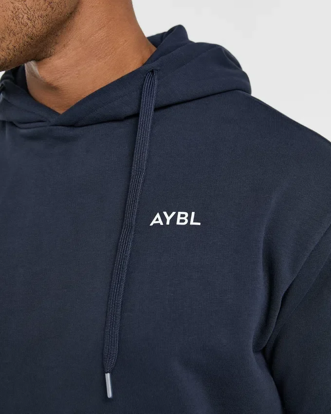 Essential lichtgewicht hoodie