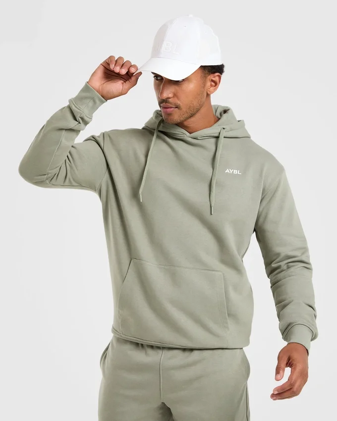 Essential lichtgewicht hoodie