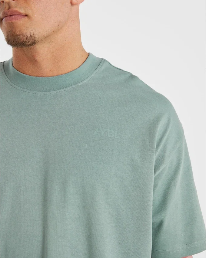 Essential oversized T-shirt