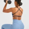 Essential sportbeha met gekruiste bandjes