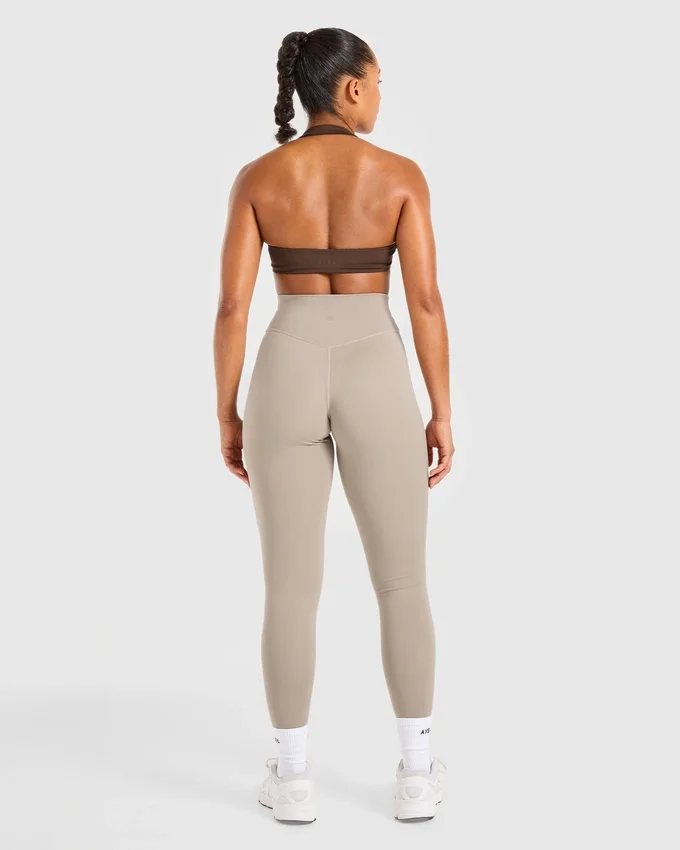 Essential sportbeha met halternek