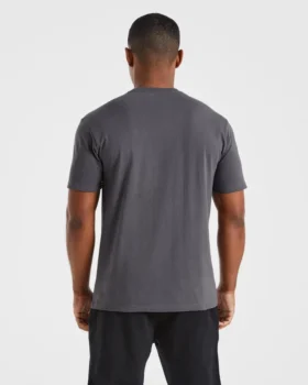 Essential T-shirt
