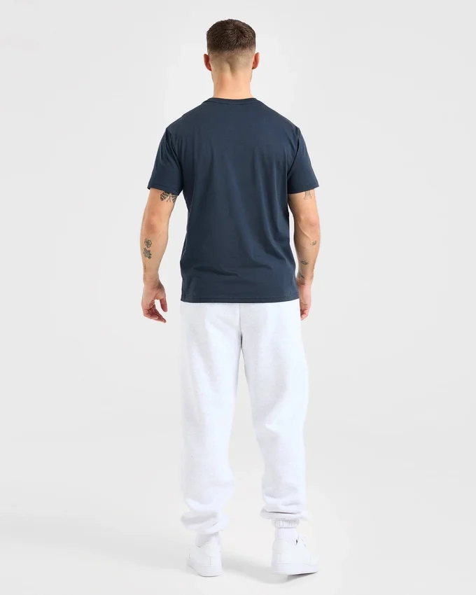 Essential T-shirt