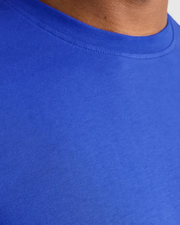 Essential T-shirt