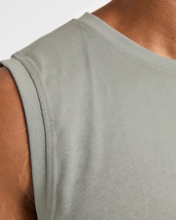 Essential Tanktop