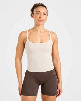 Essential tanktop met bandjes