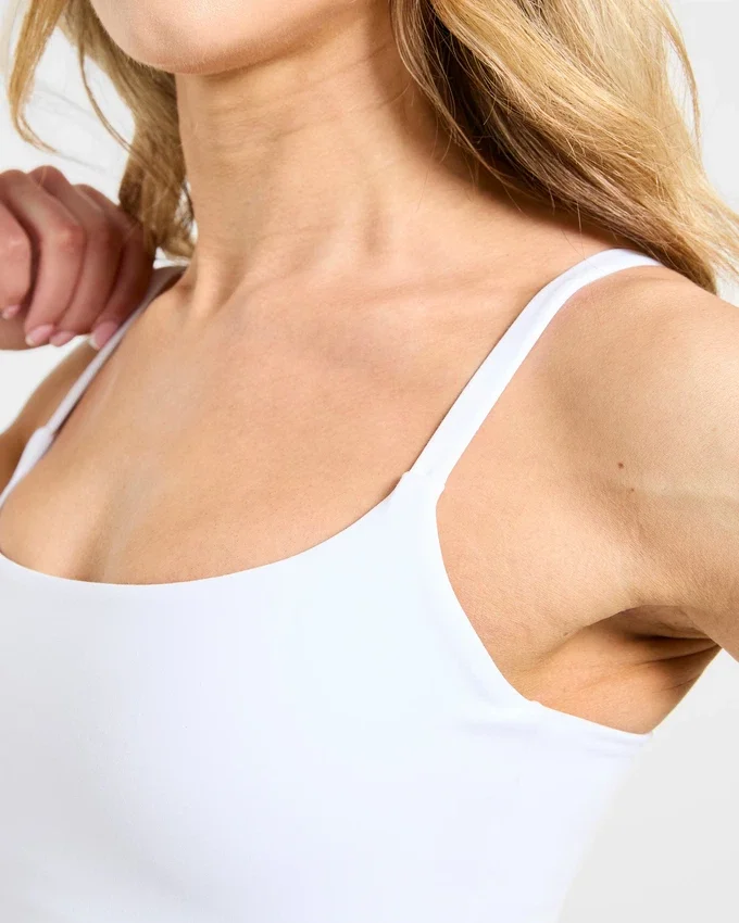 Essential tanktop met bandjes