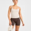 Essential tanktop met bandjes