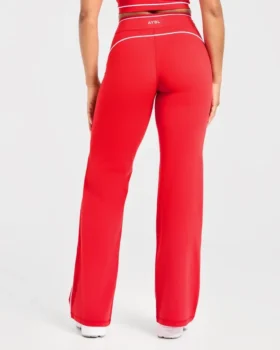 Form Flared-Leggings
