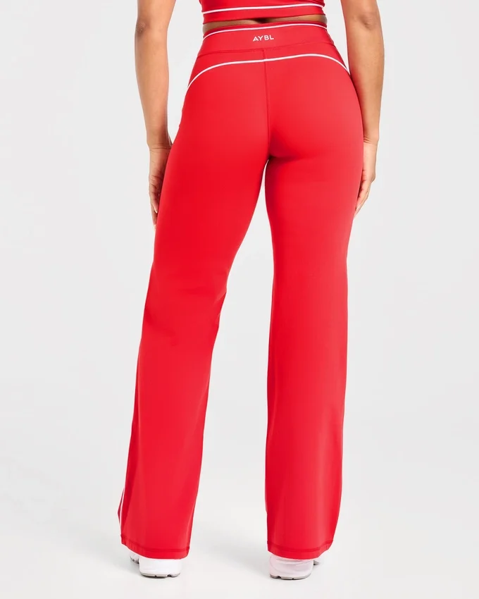 Form Flared-Leggings