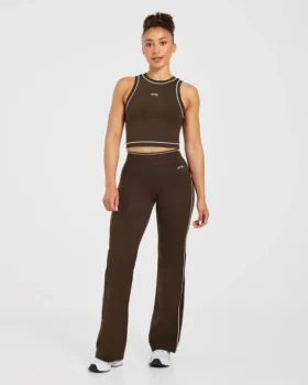 Form Flared-Leggings
