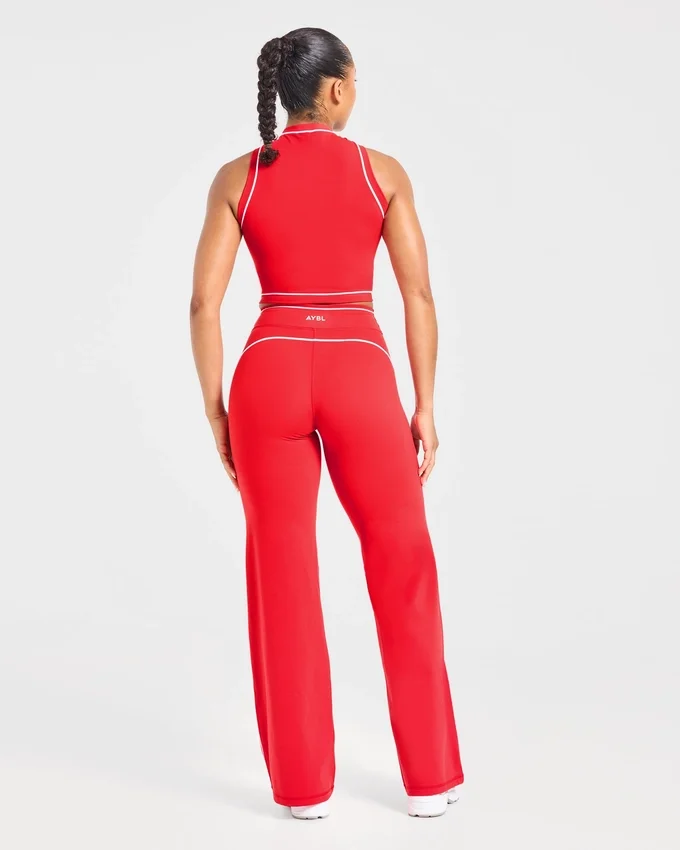 Form Flared-Leggings