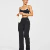 Form Flared-Leggings