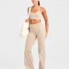 Form Flared-Leggings