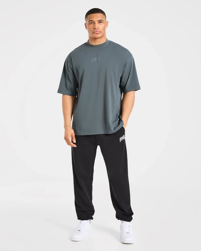 Heavy Lifting Gothic oversized T-shirt