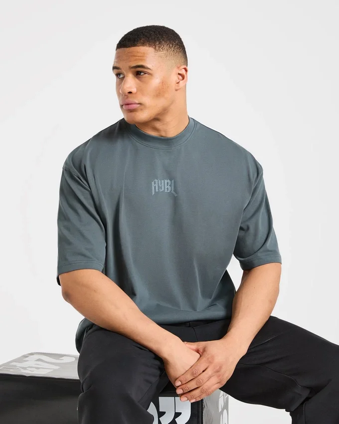 Heavy Lifting Gothic oversized T-shirt