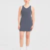 Kenmerkende jurk met V-hals