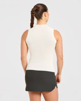Klassiek gebreid vest met hoge hals