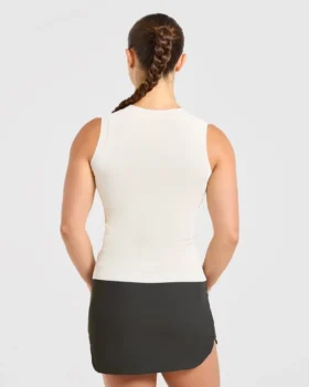 Klassiek gebreid vest met V-hals