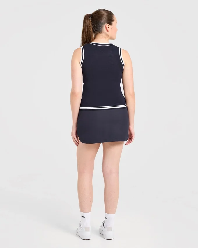 Klassiek gebreid vest met V-hals