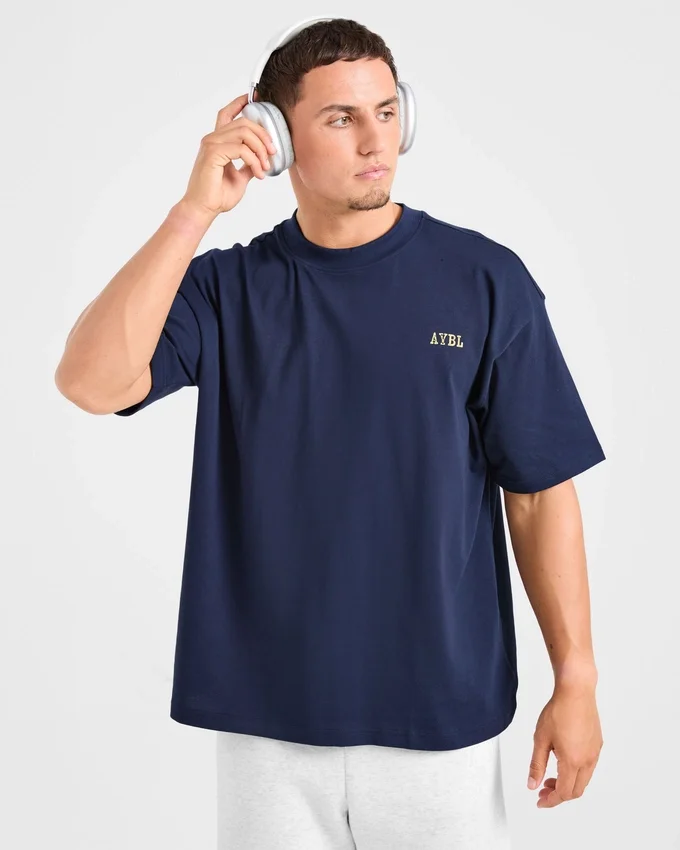 Lifting Essential oversized T-shirt
