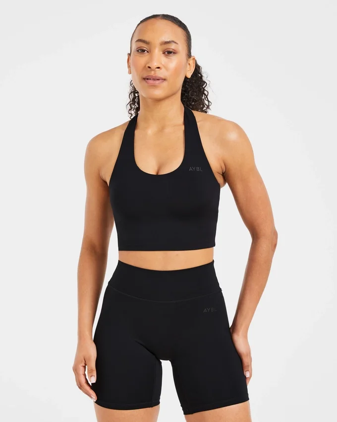 Onmisbare halternek crop top