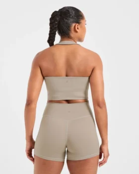 Onmisbare halternek crop top