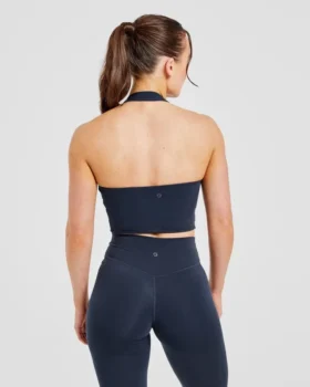 Onmisbare halternek crop top