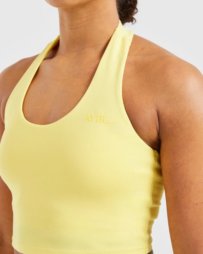 Onmisbare halternek crop top