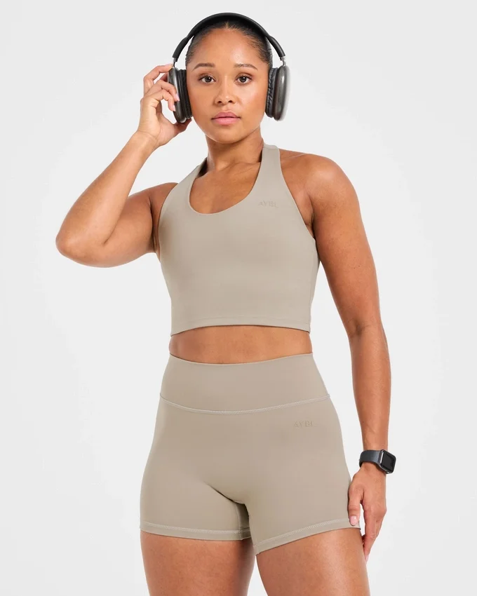 Onmisbare halternek crop top