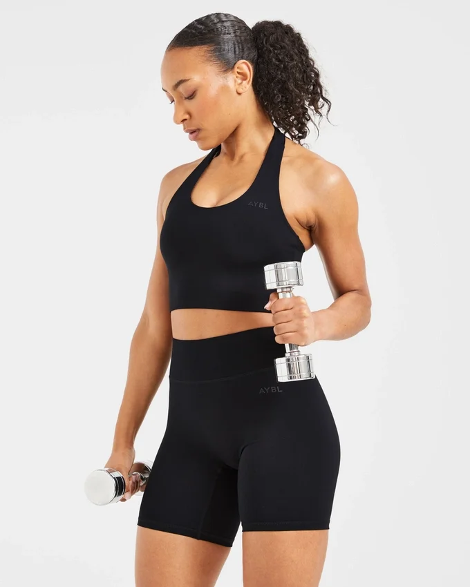 Onmisbare halternek crop top