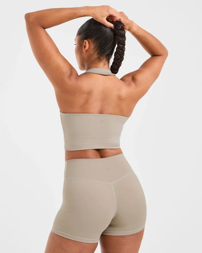 Onmisbare halternek crop top