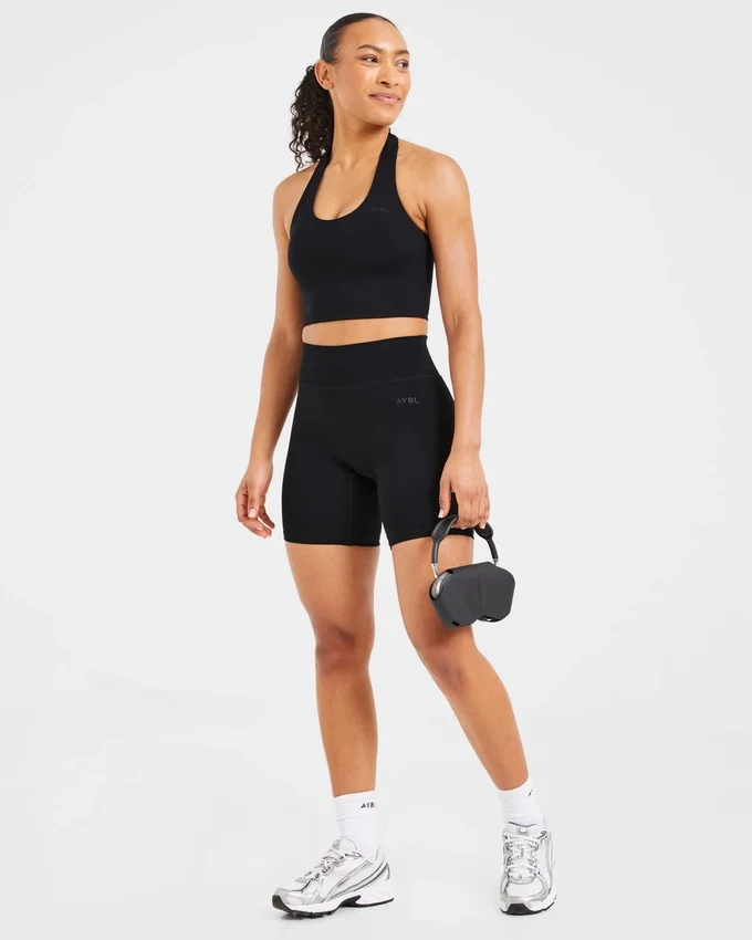Onmisbare halternek crop top
