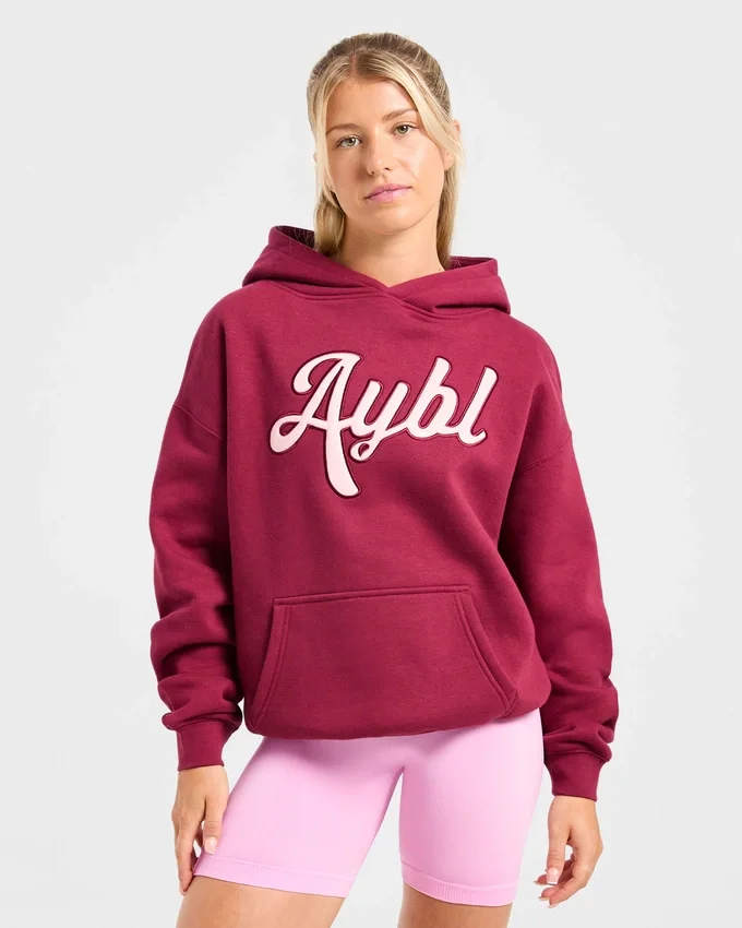 Oversized hoodie met geborduurd opschrift