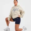 Oversized hoodie met geborduurd opschrift