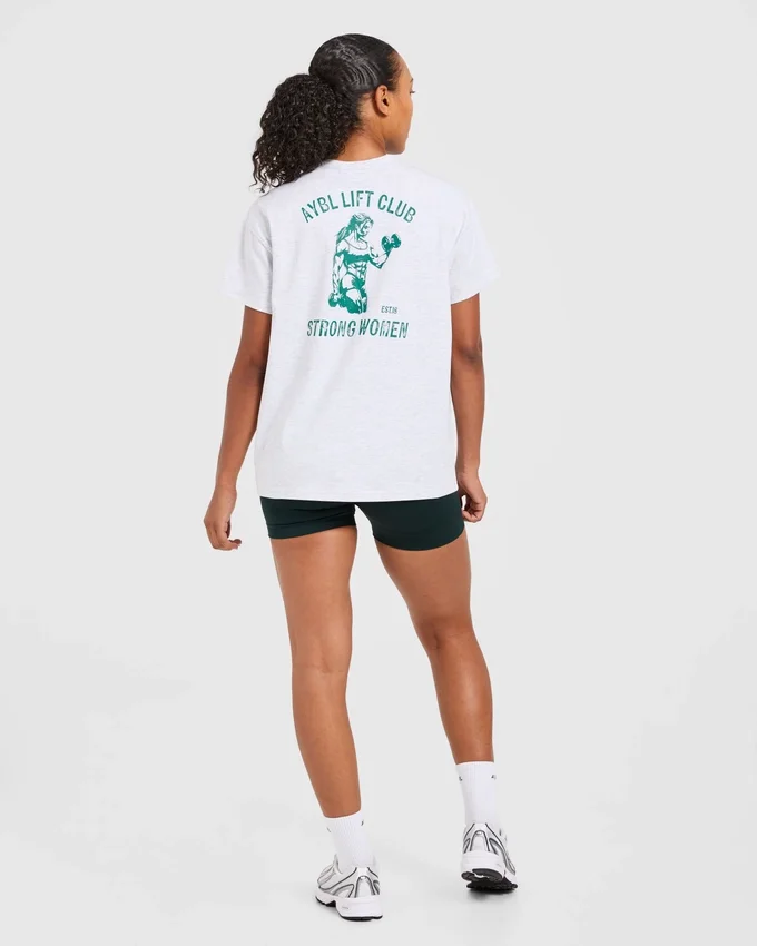 Oversized T-shirt met ‘Strong Women’-print
