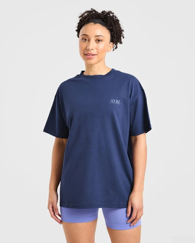 Power Lifting Illustration T-shirt
