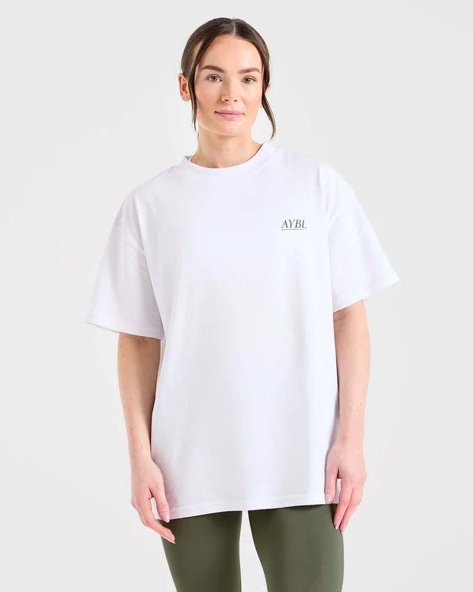Power Lifting Illustration T-shirt