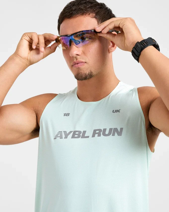 Run Loose-tanktop